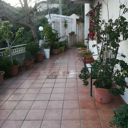 La Casa Delle Delizie Hotel Messina Exterior foto